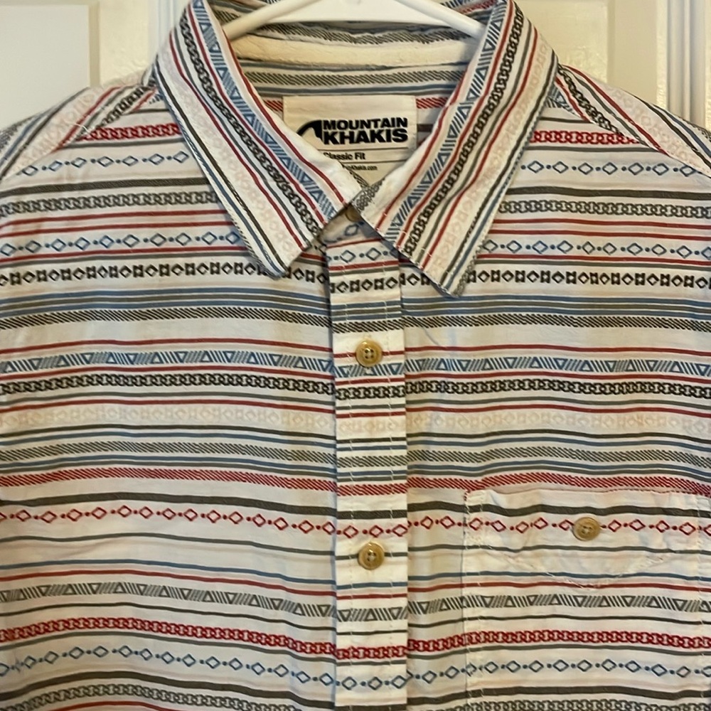 Mountain Khakis Horizons men’s small button down short sleeve shirt